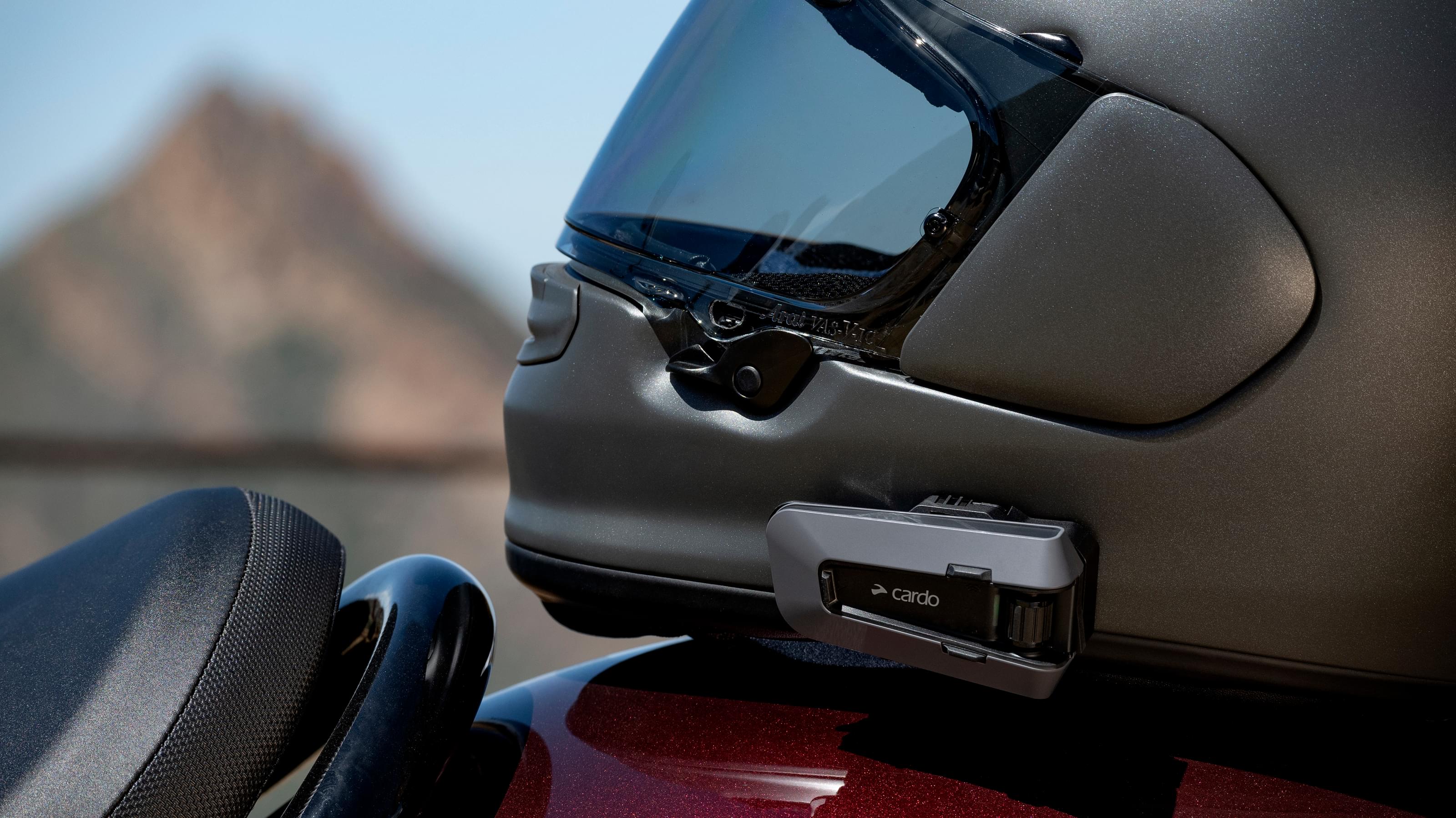 Cardo systems NZ | Packtalk Edge Show on Arai Motorcycle Helmet